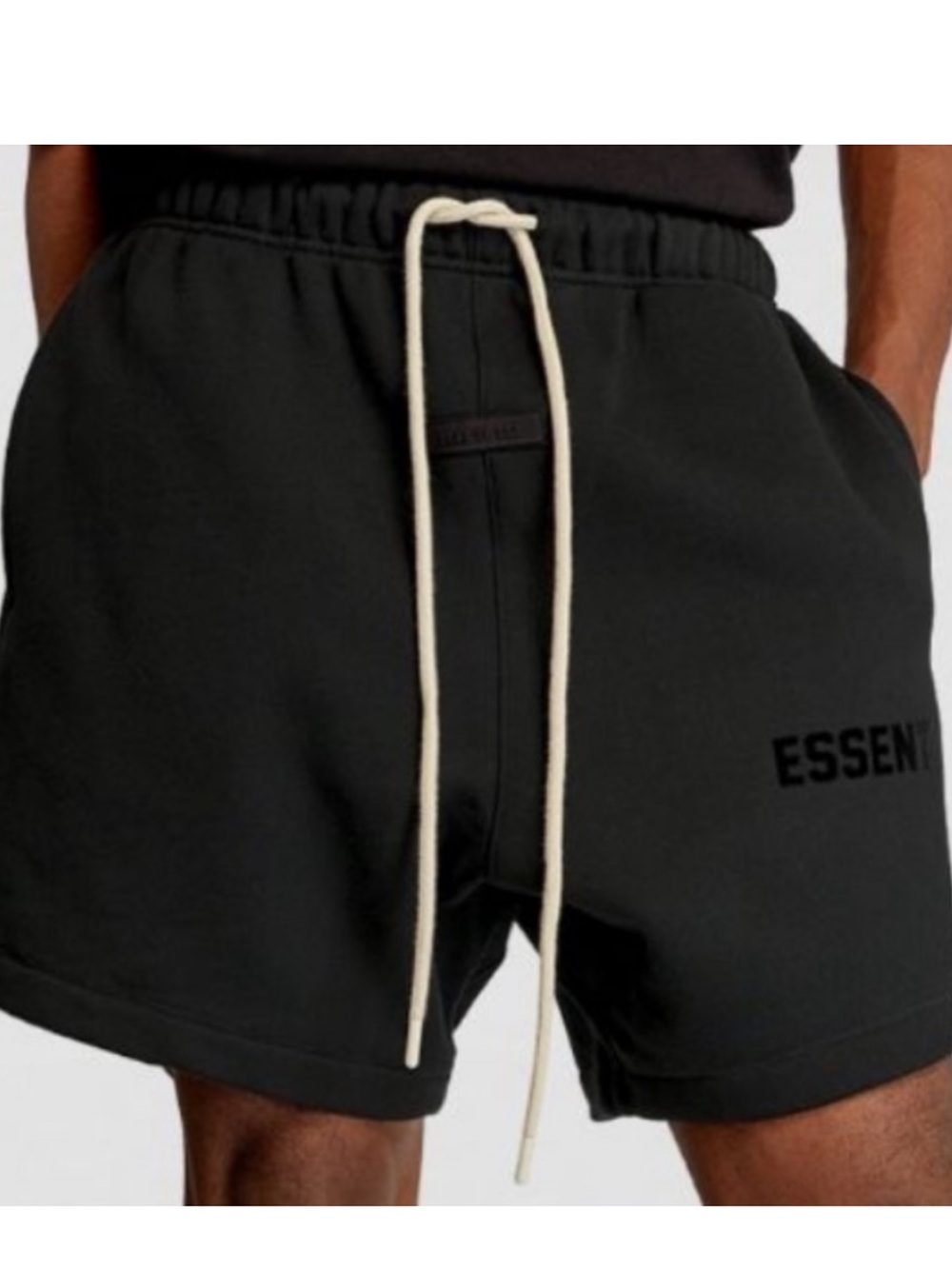 Fear of God ESSENTIALS Fleece Shorts – Men’s Medium – Excellent Condition